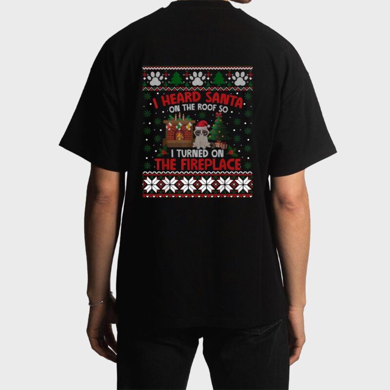 Funny Christmas Cat Hates Santa Annoyed Cat Men T-Shirt