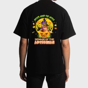 Never Mind He Witch Beware Of Abyssinian Cat Halloween Hat Men T-Shirt