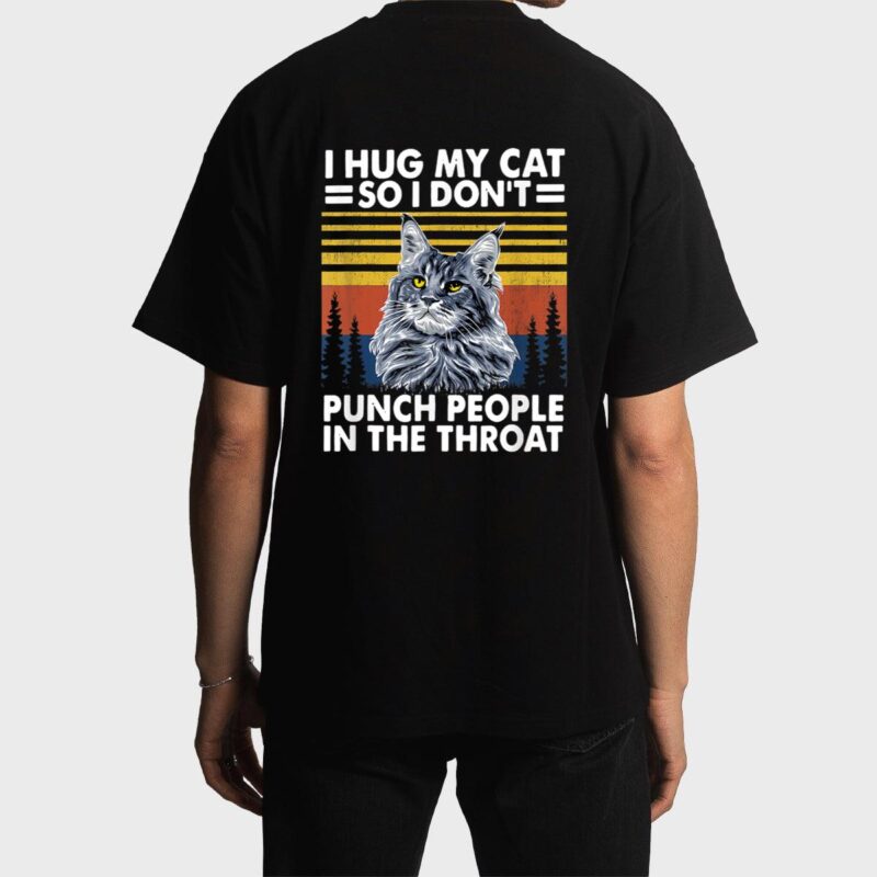 maine coon cat  i hug my cat so i don't punch people Men T-Shirt